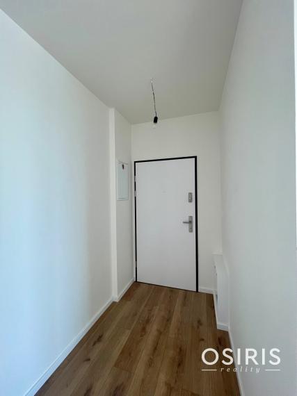 Krásny, strešný 2 izbový byt s veľkou, slnečnou terasou