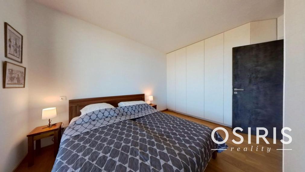 2i byt zariadený dizajnérom, s priestrannou terasou, novostavba 2019, Koliba