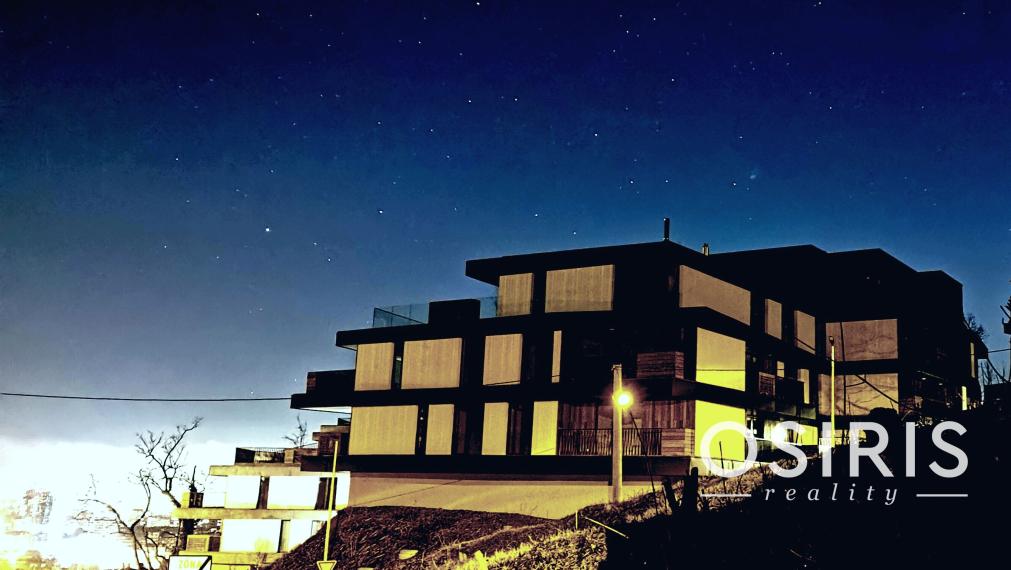 2i byt zariadený dizajnérom, s priestrannou terasou, novostavba 2019, Koliba