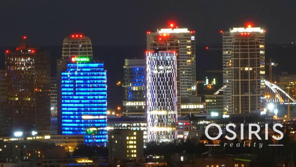 2i byt zariadený dizajnérom, s priestrannou terasou, novostavba 2019, Koliba