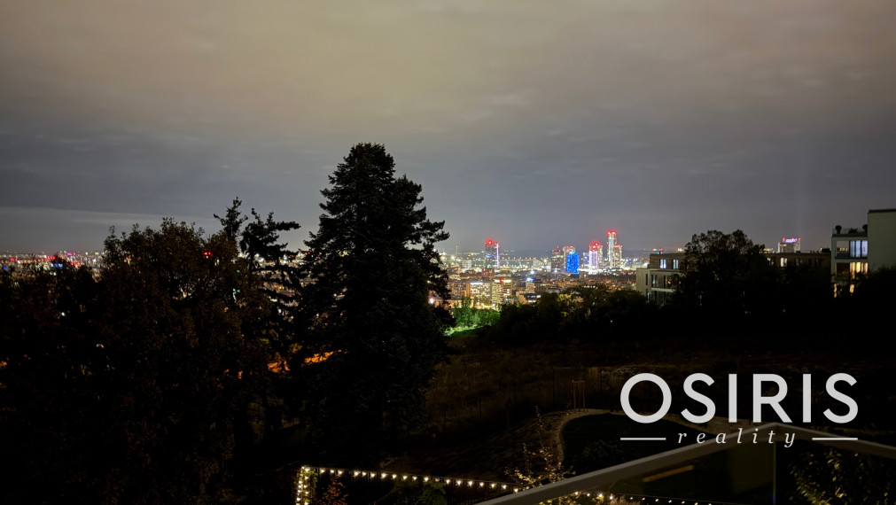 2i byt zariadený dizajnérom, s priestrannou terasou, novostavba 2019, Koliba