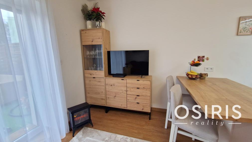 Zariadený 2i byt s veľkou terasou 21 m2, Novostavba 2024, parkovacie miesto