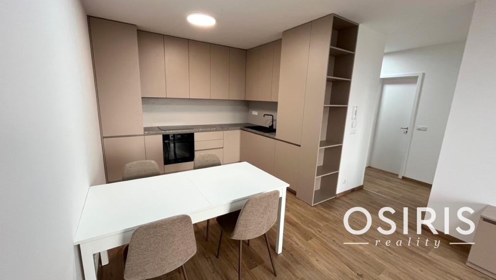 Stačí sa nasťahovať! Zariadený 2i byt, loggia, Bory Mall