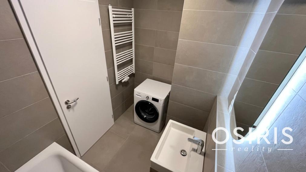 Stačí sa nasťahovať! Zariadený 2i byt, loggia, Bory Mall