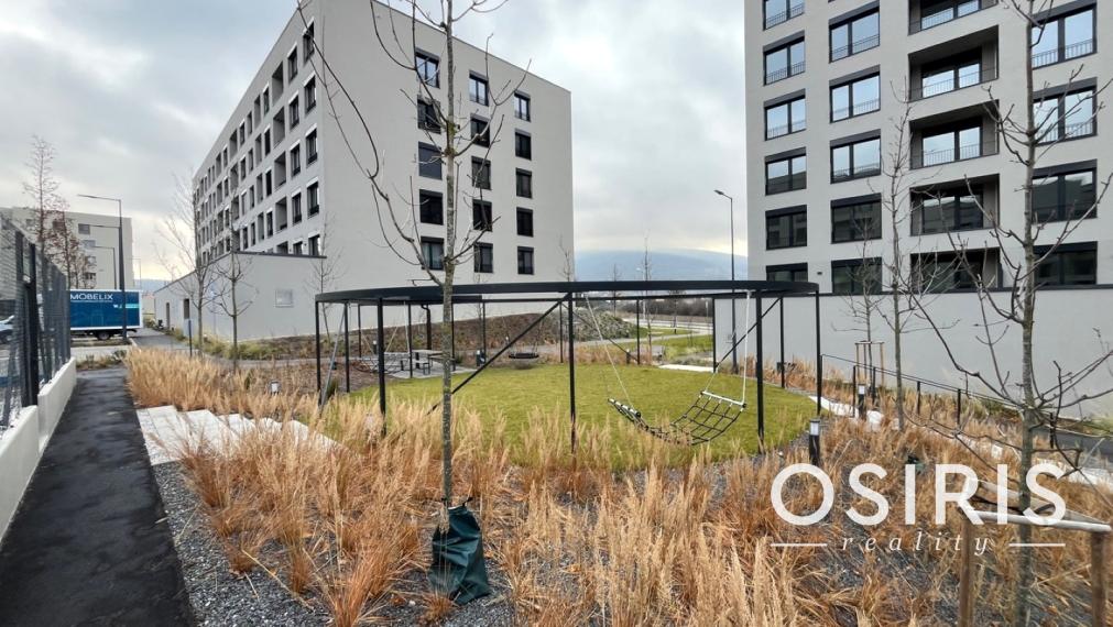 Stačí sa nasťahovať! Zariadený 2i byt, loggia, Bory Mall