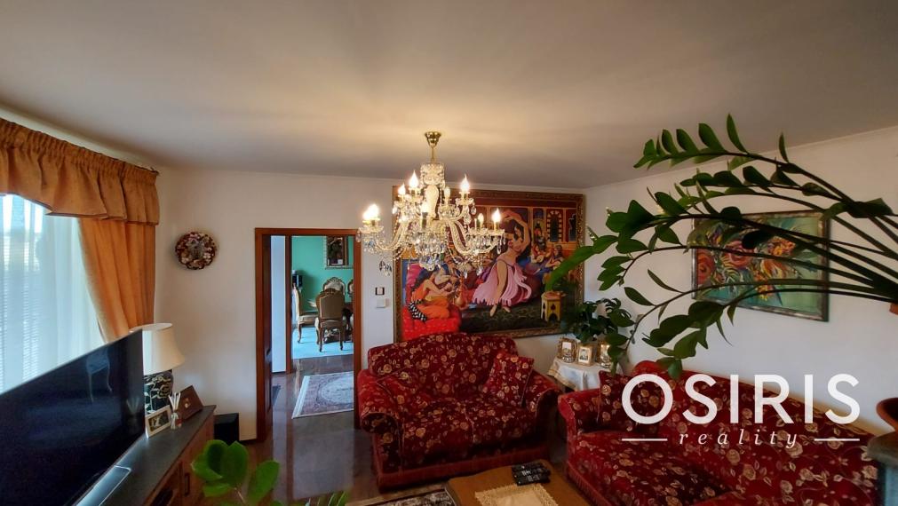 Krásny, slnečný rodinný dom so samostatnou garážou - výborná investícia