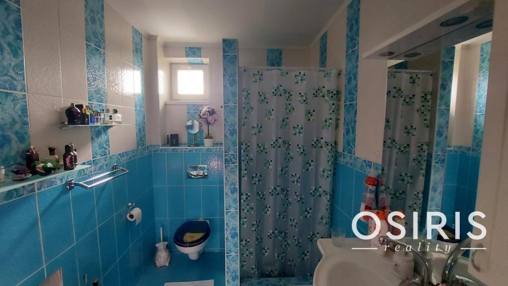 Krásny, slnečný rodinný dom so samostatnou garážou - výborná investícia