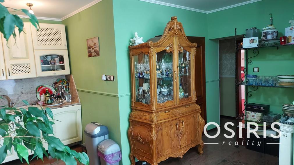 Krásny, slnečný rodinný dom so samostatnou garážou - výborná investícia