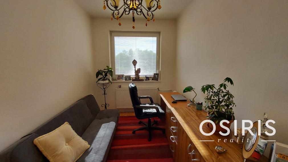 Krásny, slnečný rodinný dom so samostatnou garážou - výborná investícia