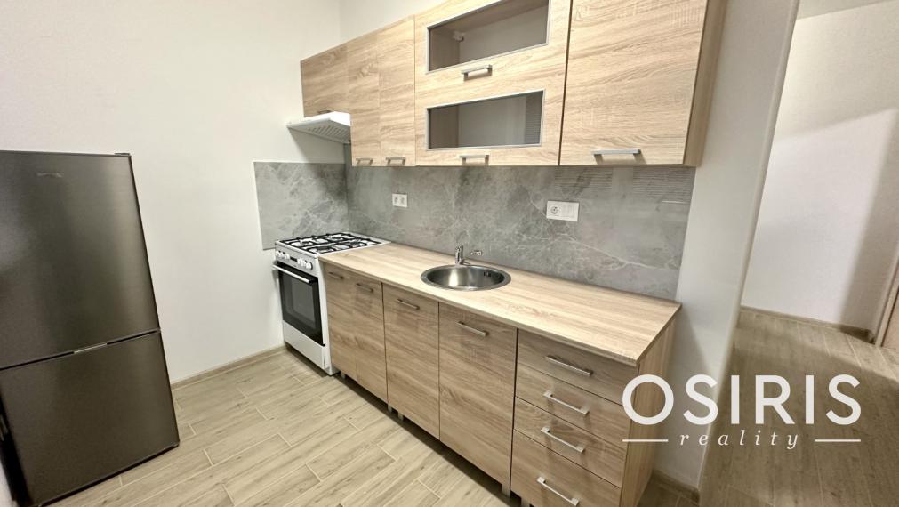 Kompletne zrekonštruovaný, zariadený 1i byt, Hlavná, Stupava