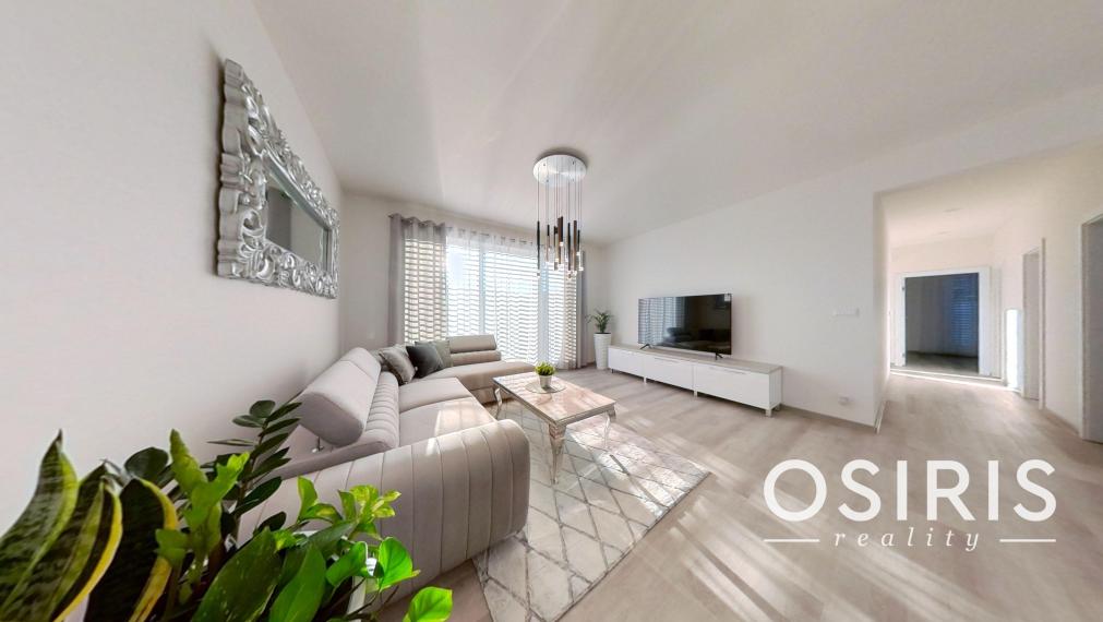 Klimatizovaný 4i rodinný dom, zariadený dizajnérom, bazén, 2x parkovanie na pozemku, novostavba 2023