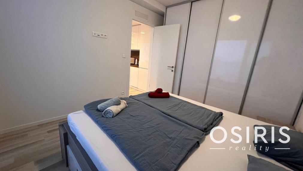 Klimatizovaný 2i byt s balkónom v novostavbe Jarabinky, novostavba 2020