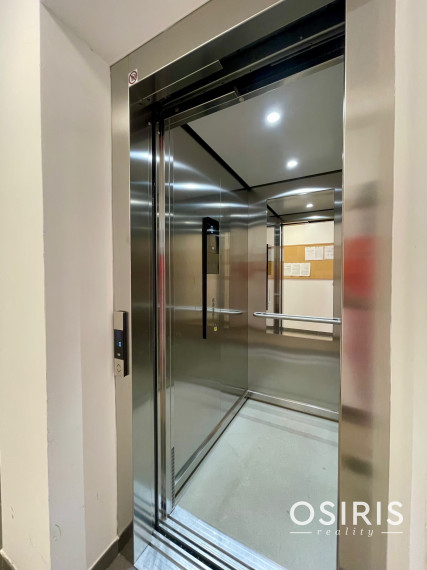 Praktický, slnečný 2 izbový byt v štandarde s veľkým balkónom