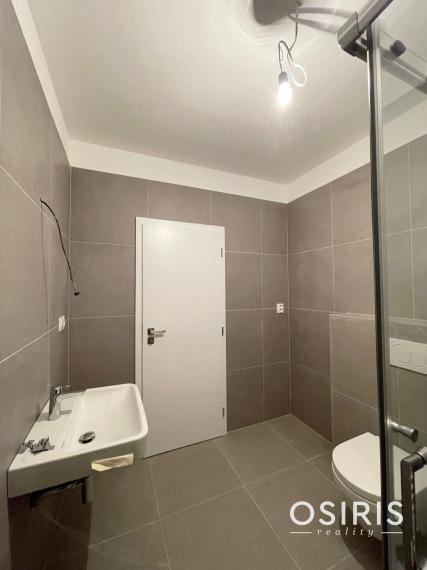 Skolaudovaný, praktický 1 izbový byt v štandarde