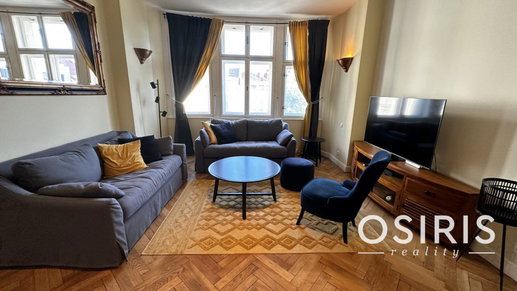 Zrekonštruovaný, zariadený 2i byt v centre Starého Mesta