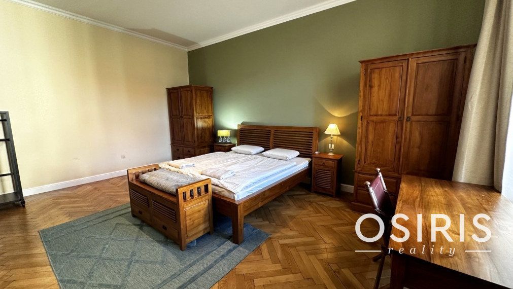 Zrekonštruovaný, zariadený 2i byt v centre Starého Mesta