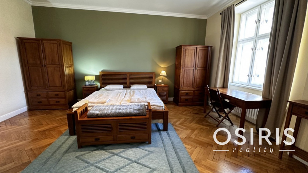 Zrekonštruovaný, zariadený 2i byt v centre Starého Mesta