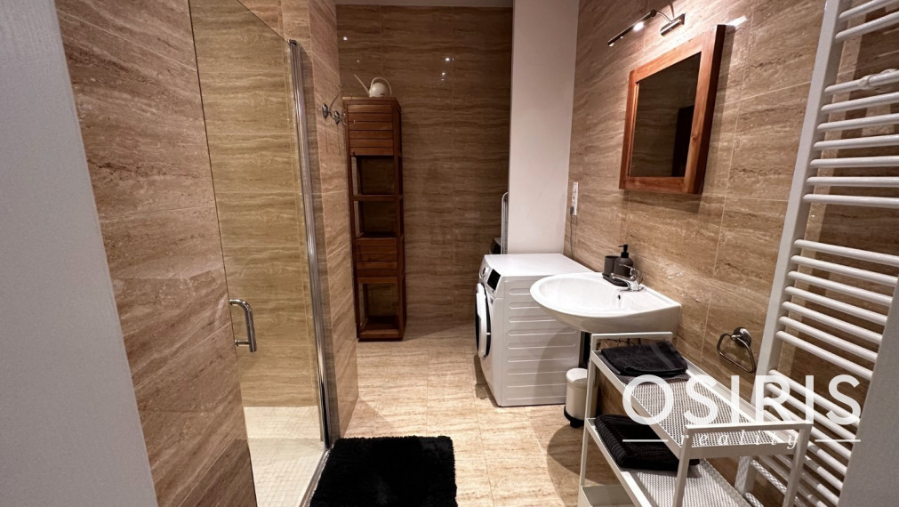 Zrekonštruovaný, zariadený 2i byt v centre Starého Mesta