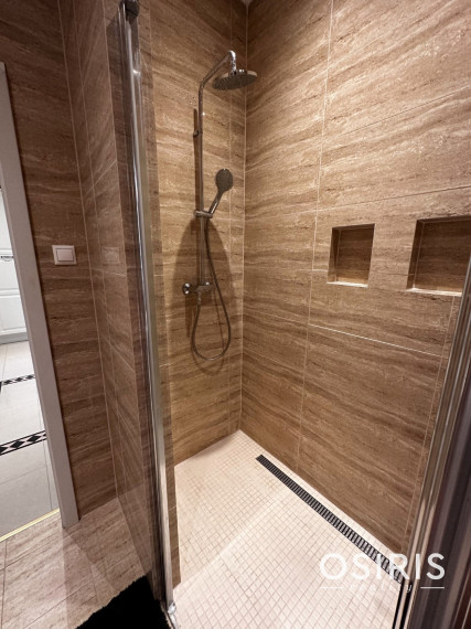 Zrekonštruovaný, zariadený 2i byt v centre Starého Mesta