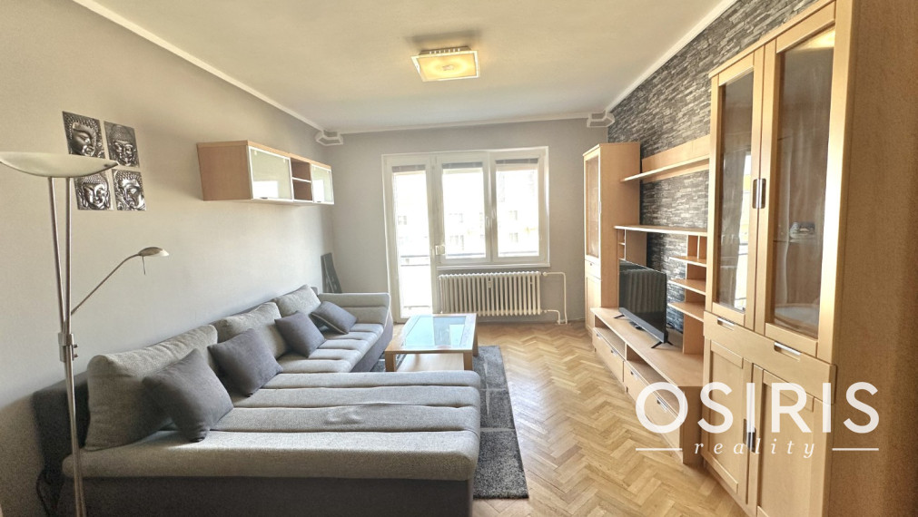 Zrekonštruovaný, zariadený 3i byt v blízkosti Štrkovca