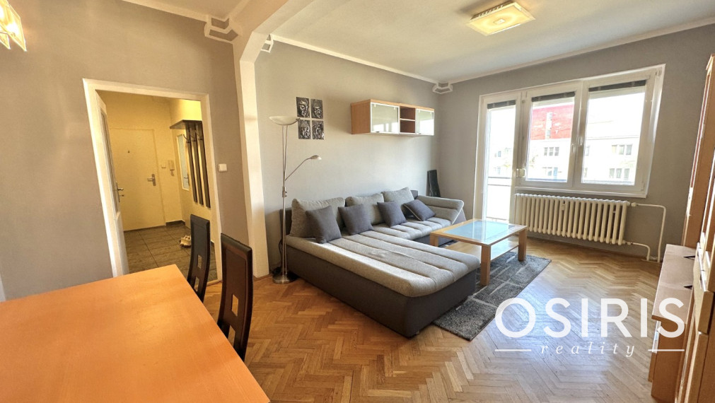 Zrekonštruovaný, zariadený 3i byt v blízkosti Štrkovca