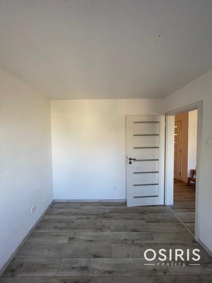 Praktický, kompletne zrekonštruovaný 2 izbový byt