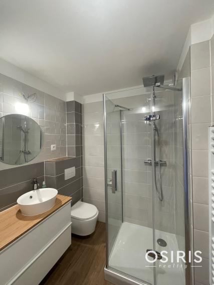 Praktický, kompletne zrekonštruovaný 2 izbový byt