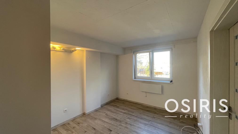 Praktický, kompletne zrekonštruovaný 2 izbový byt