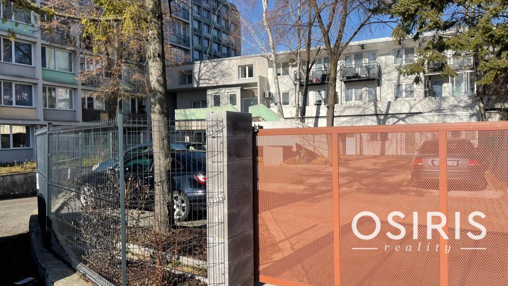 Praktický, kompletne zrekonštruovaný 2 izbový byt