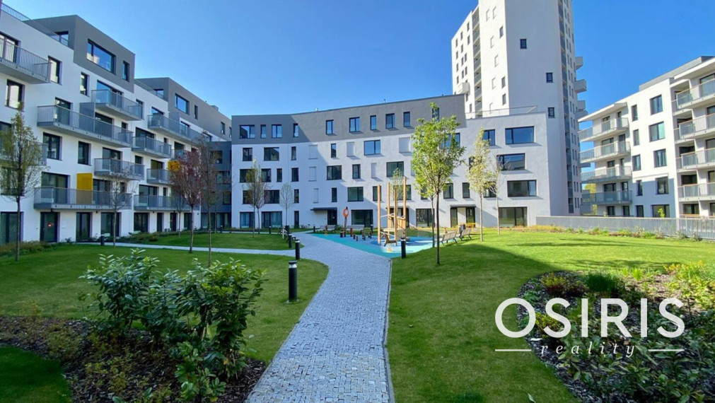 Klimatizovaný 2i byt s balkónom v novostavbe Jarabinky, novostavba 2020