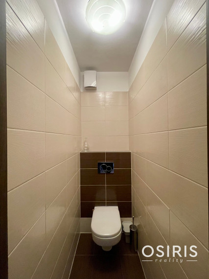 Slnečný 3 izb. byt s garážovým parkovacím miestom v cene