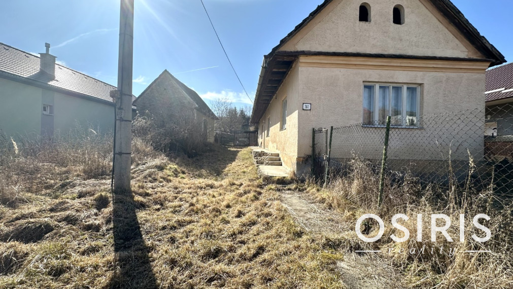 Vidiecky dom s rozsiahlym pozemkom v tichej obci Jablonov