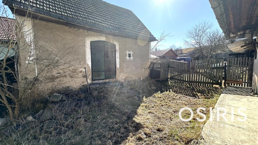 Vidiecky dom s rozsiahlym pozemkom v tichej obci Jablonov