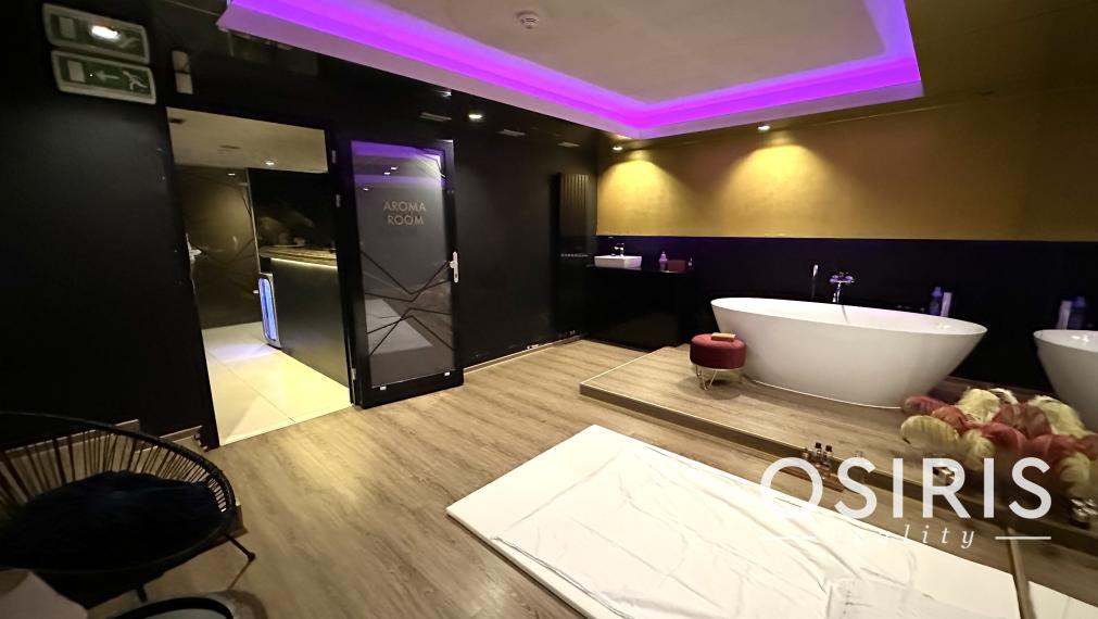 Wellness priestor, 2x sauna, vírivka, toaleta,Trnavská cesta