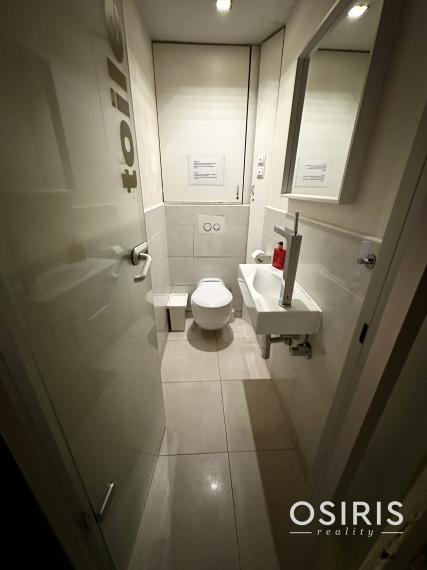 Wellness priestor, 2x sauna, vírivka, toaleta,Trnavská cesta