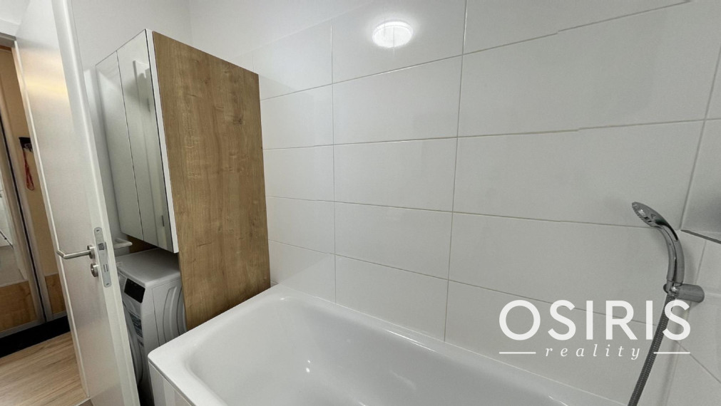 Zariadený 1.5i byt s balkónom, novostavba 2020 Slnečnice, parkovacie miesto