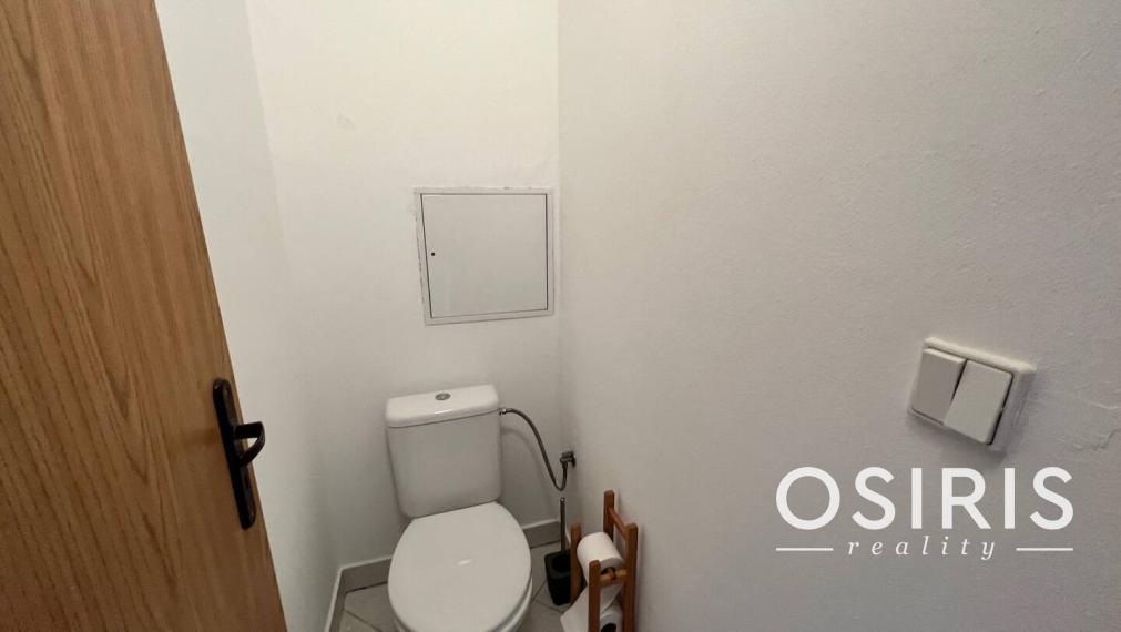 Zariadený 1-izbový byt s balkónom, Ružinov