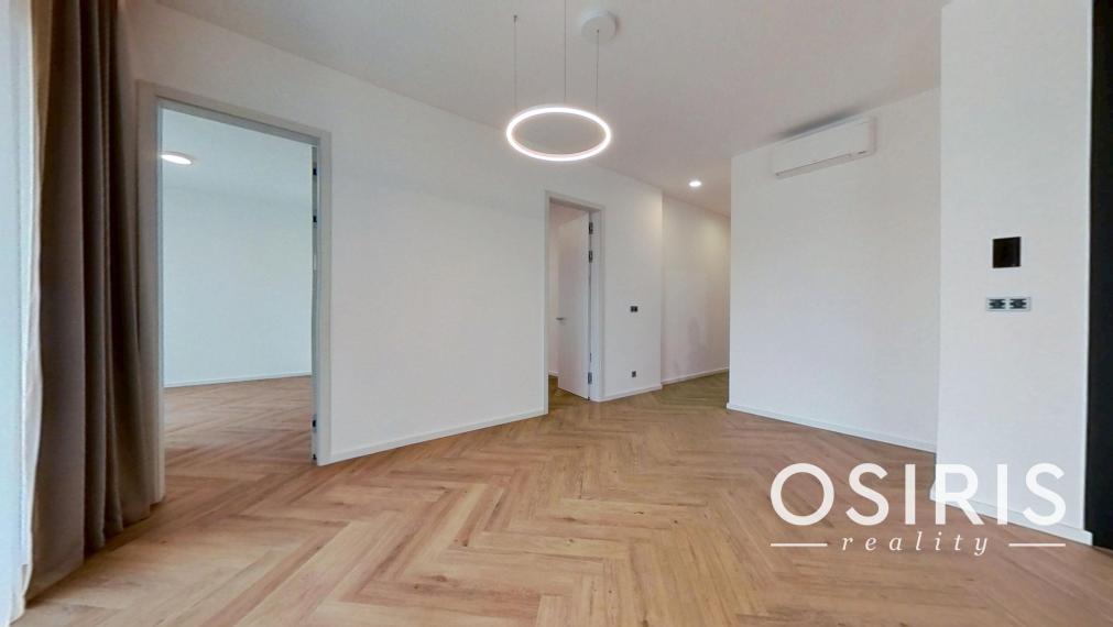 Nadštandardný klimatizovaný 5i byt 160 m2 + záhrada 100 m2, Holubyho ul.