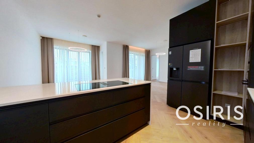 Nadštandardný klimatizovaný 5i byt 160 m2 + záhrada 100 m2, Holubyho ul.