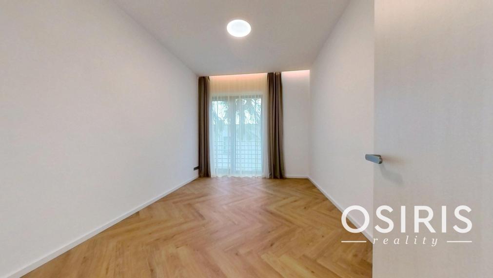 Nadštandardný klimatizovaný 5i byt 160 m2 + záhrada 100 m2, Holubyho ul.