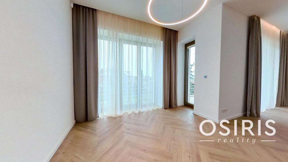 Nadštandardný klimatizovaný 5i byt 160 m2 + záhrada 100 m2, Holubyho ul.