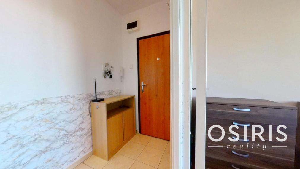 Zariadený 2 izbový byt po rekonštrukcii z r. 2005, pri Lesíku, Petržalka