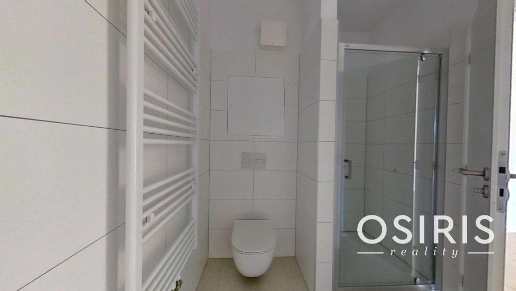 1-izbový byt s terasou v projekte VERDENA, r. 2025, zariadený v štandarde