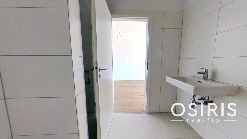 1-izbový byt s terasou v projekte VERDENA, r. 2025, zariadený v štandarde