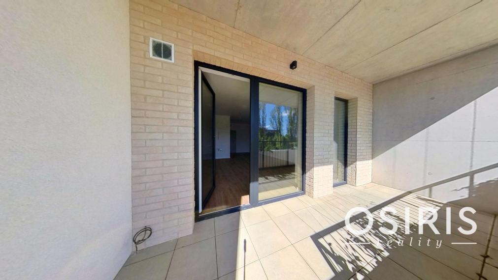 1-izbový byt s terasou v projekte VERDENA, r. 2025, zariadený v štandarde