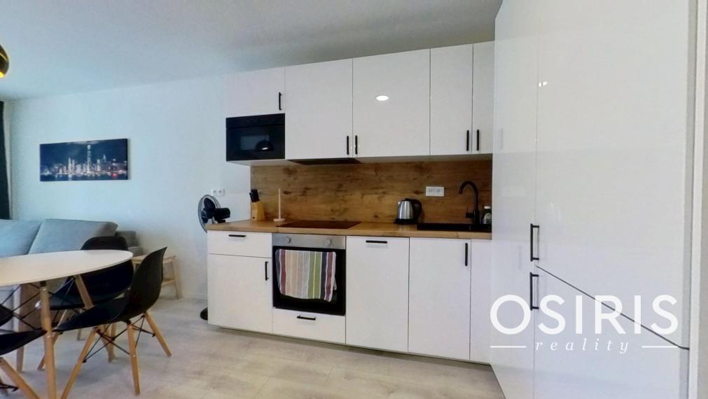 Moderný, kompletne zariadený 2-izbový byt s terasou v projekte MORUŠE