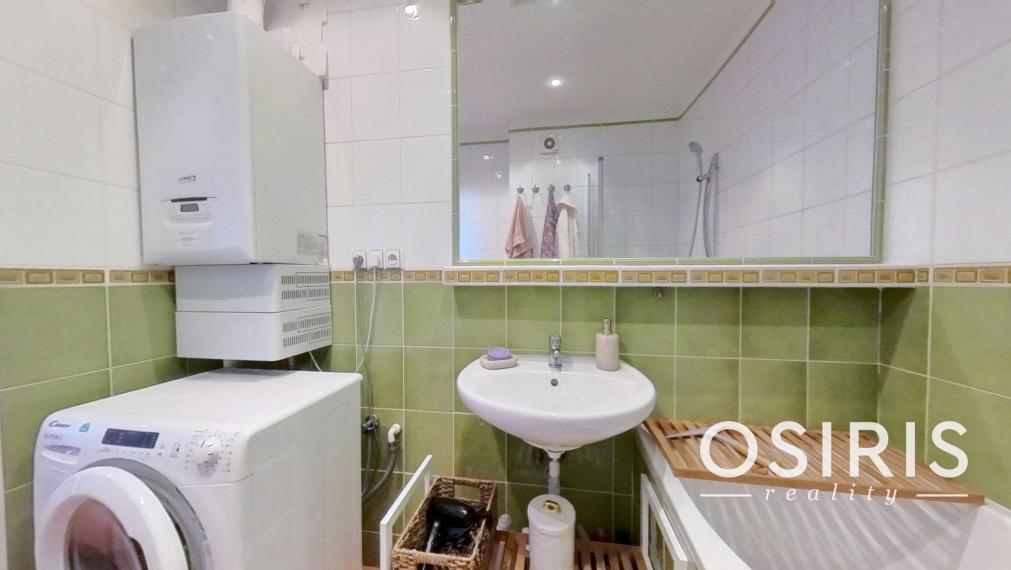 Krátkodobý prenájom - 6 mesiacov, zariadený 2-izbový byt po kompletnej rekonštrukcii, Pri Bielom kríži