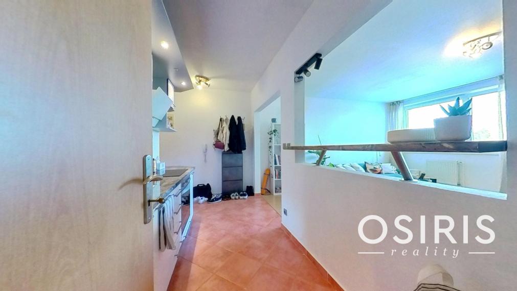 Krátkodobý prenájom - 6 mesiacov, zariadený 2-izbový byt po kompletnej rekonštrukcii, Pri Bielom kríži