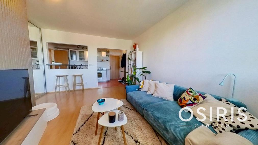 Krátkodobý prenájom - 6 mesiacov, zariadený 2-izbový byt po kompletnej rekonštrukcii, Pri Bielom kríži