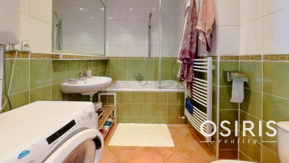 Krátkodobý prenájom - 6 mesiacov, zariadený 2-izbový byt po kompletnej rekonštrukcii, Pri Bielom kríži